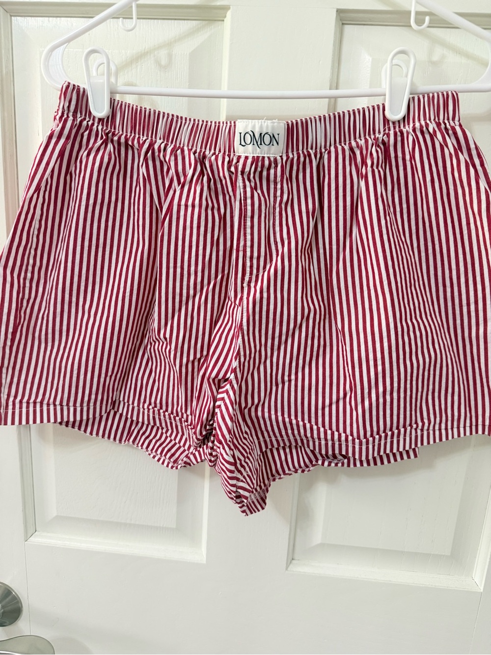 Lomon Red Stripe Women’s Elastic Waist Shorts